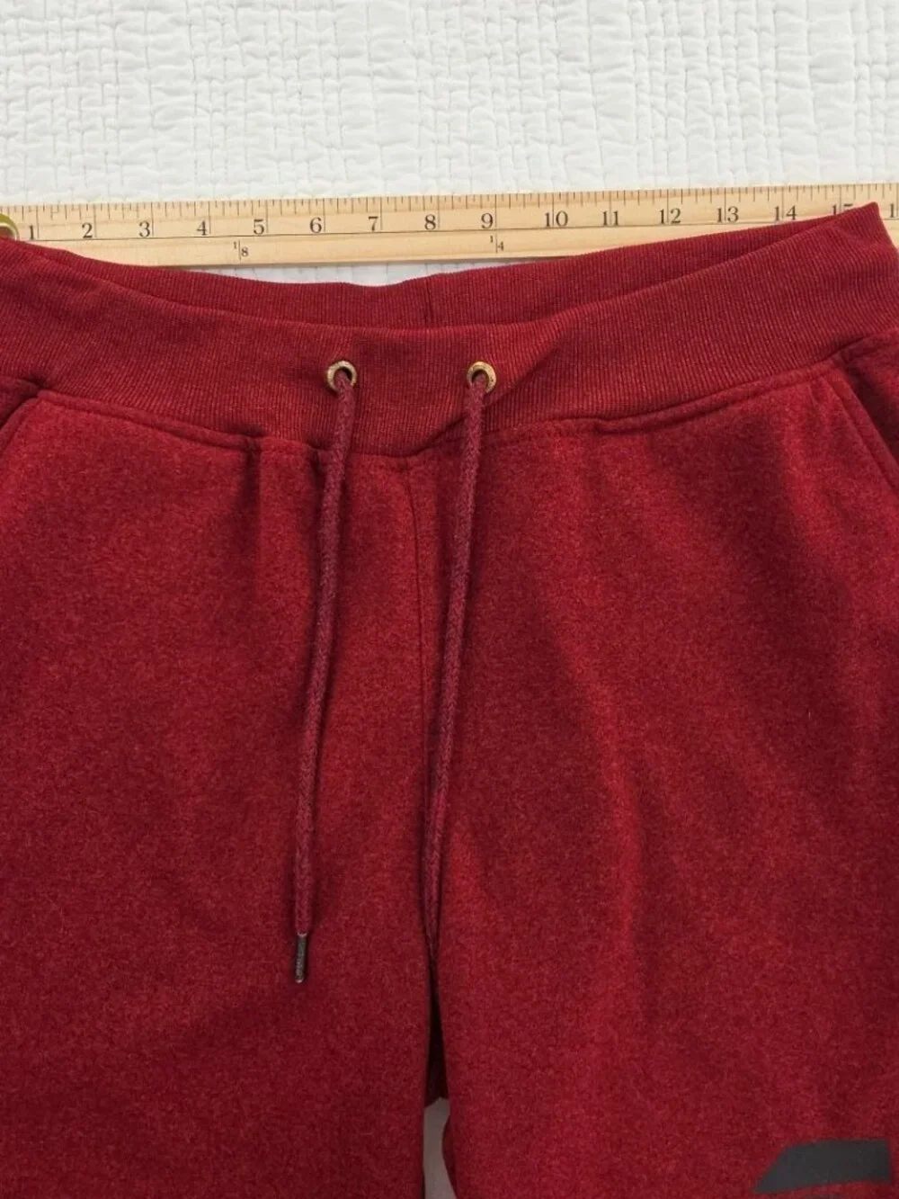 Ecko Unltd. Fleece Shorts Mens M (32-34) Maroon 10